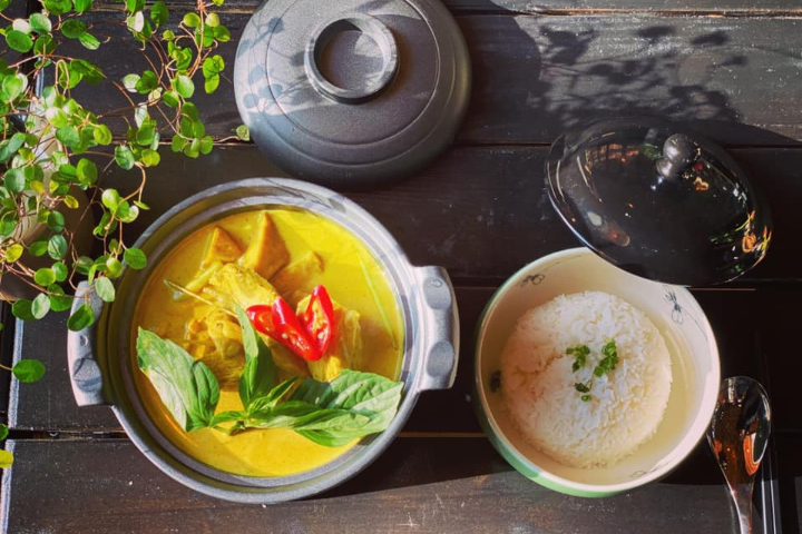 CaRi Ga - Đu Đủ Vietnamese Cuisine - Sushi & Grill