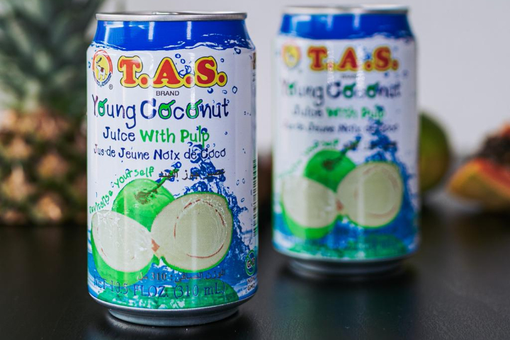 Coconut juice - Jet's Wok und Grill