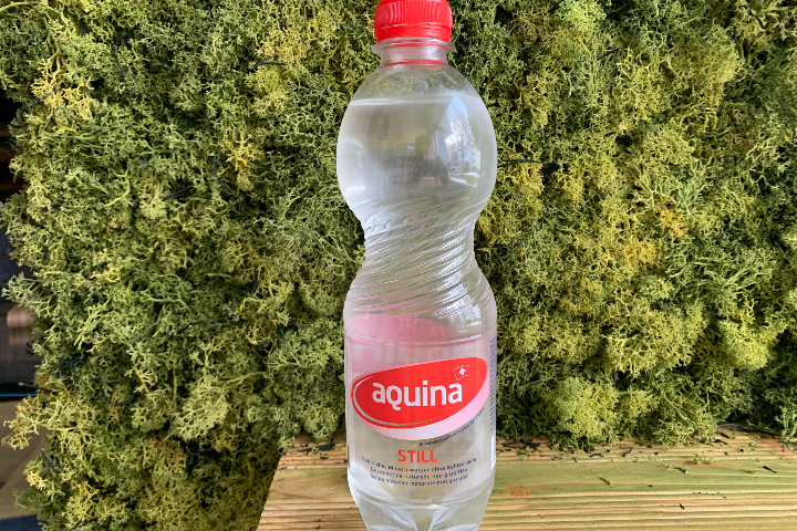 Aquina non-carbonated water - Vegitat