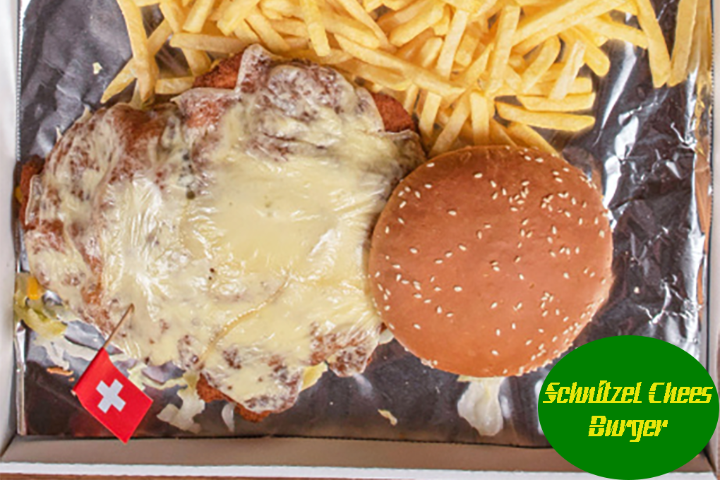 Cheese Schnitzel- Burger (Schwein) - Restaurant Tramway