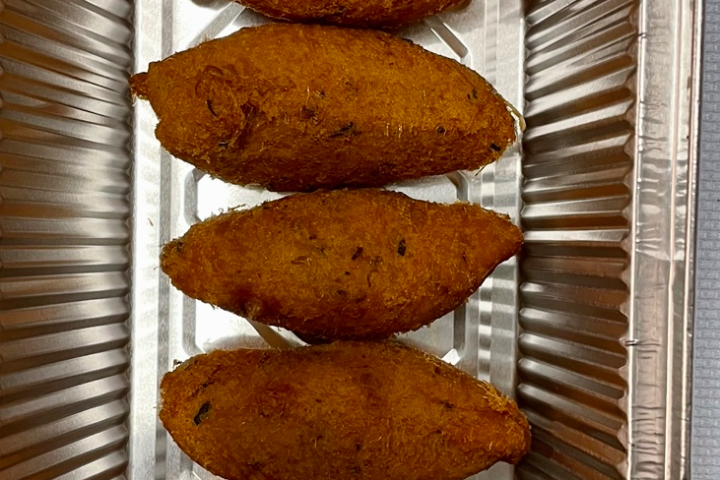 Bolinho de Bacalhau - Restaurant PortoNovo