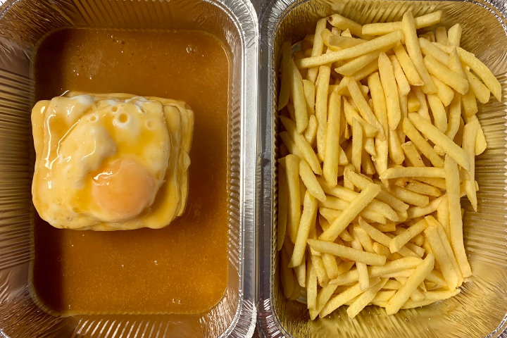 Francesinha - Restaurant PortoNovo
