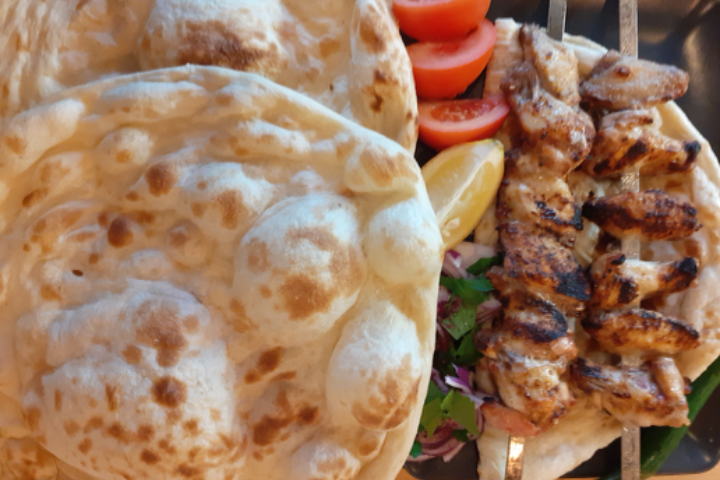 Les ailes de poulet halal - Café Rotisserie Souleimaniye