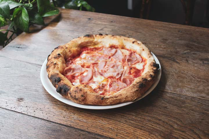 Prosciutto Pizza - Cinecitta