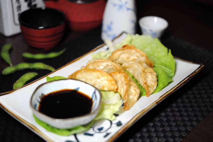Frittierte Poulet Dumplings - Asia Garden