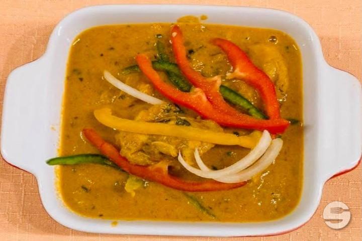 Chicken Stew Jalfarzi - Bollywood Restaurant
