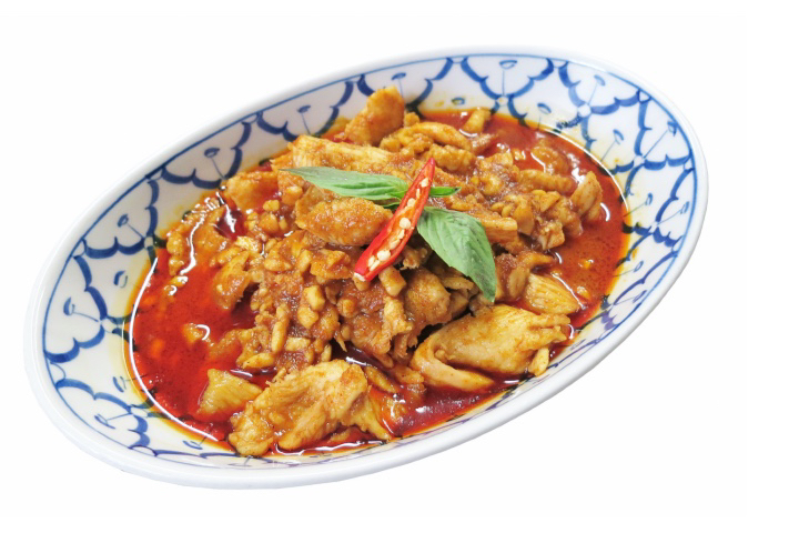 Peanut curry with chicken - Thai Bistro