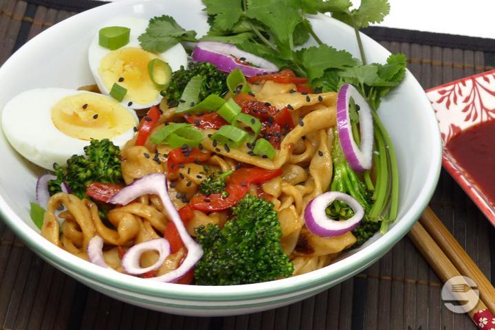 34. Nouilles Udon Sautées aux Légumes - Sushi Kaiten