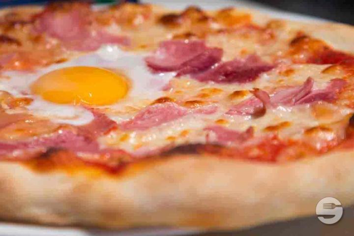 Pizza Lardée - Le Mondial Kebab