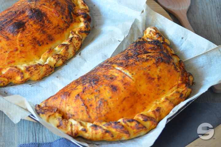 Pizza Calzone - Le Mondial Kebab