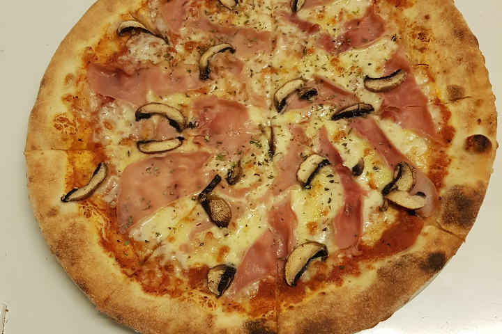 Padrone - Dazan Pizza