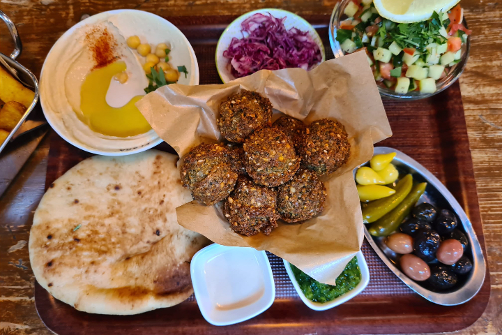 Falafel Dish - Yoya Pitabar