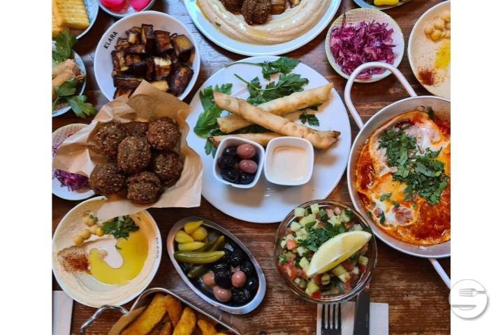 Vine leaves - Yoya Pitabar