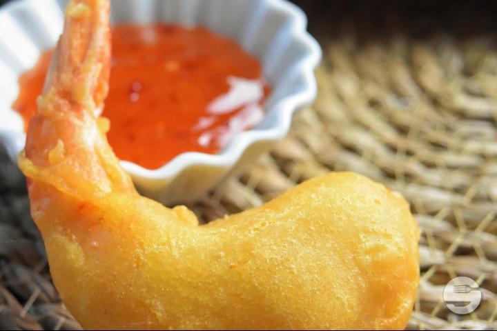 24. Beignets de Crevettes - Nihao Mauborget