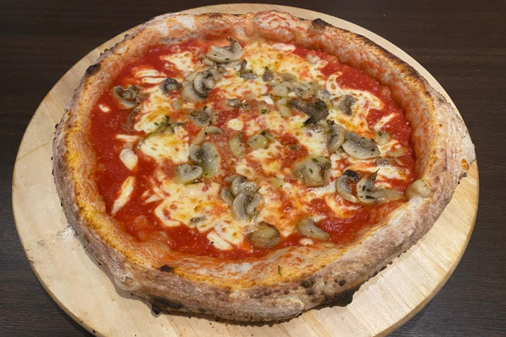Pizza Funghi - Il Marinaio