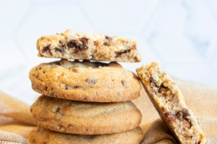 Cookie with 3 Chocolates - Aimé Pouly - Cornavin