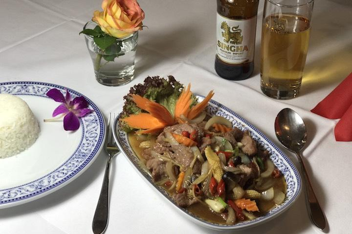 Yum Talee Roam Mid - Siam Square