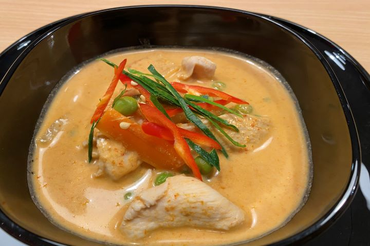 Menu Poulet Keang Panang Gai - Le Lobbybar