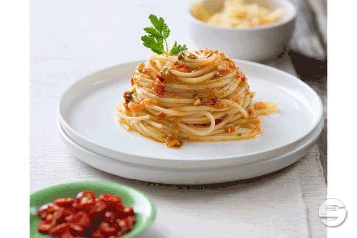 AGLIO, OLIO E PEPERONCINO - The Khan