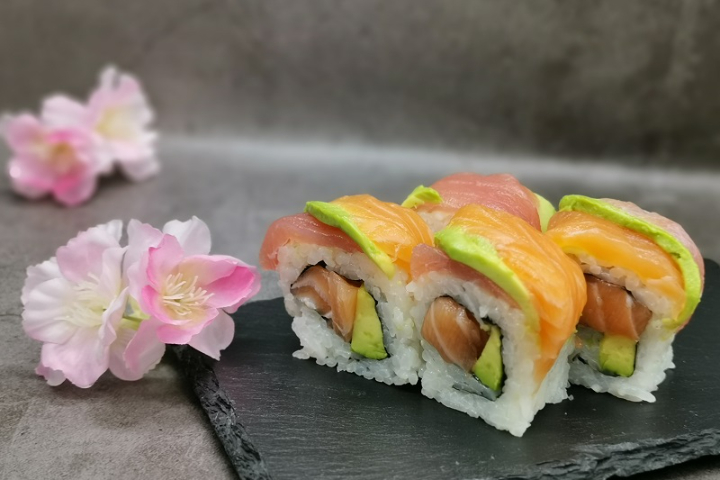 Rainbow Uramaki - Restaurant Asia Garden Genève