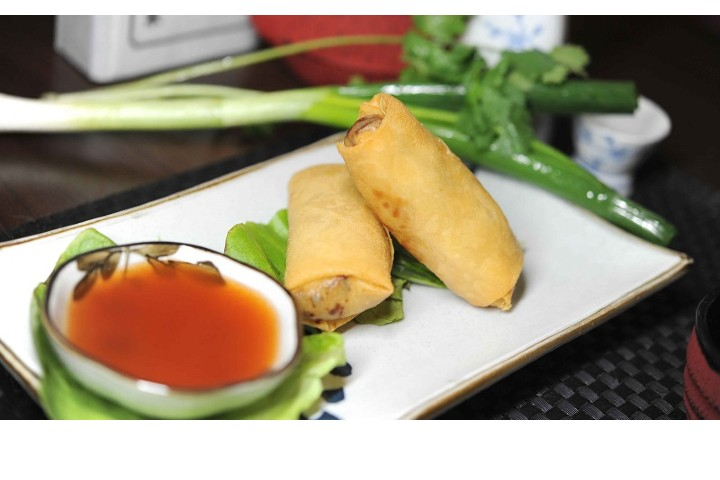 Rouleaux printemp (vegi) 2 pcs - Restaurant Asia Garden Genève