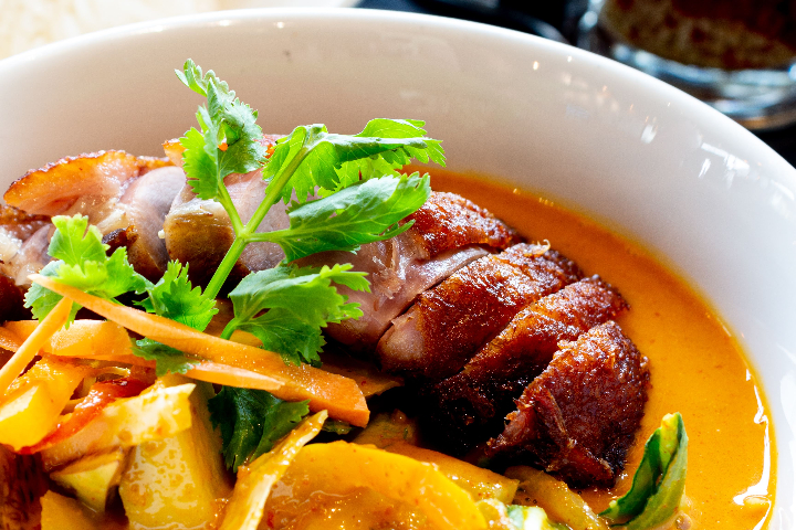 Massaman Curry - Be Heroes Albisriederplatz