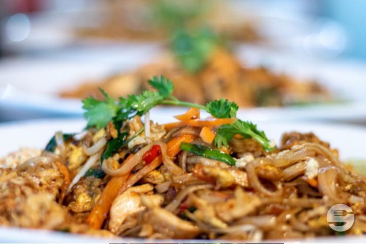 Pad Thai - Be Heroes Albisriederplatz