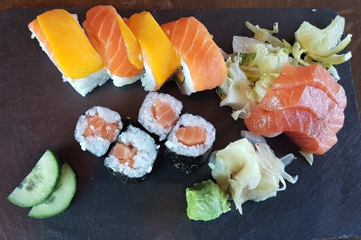 Salmon in Love - Be Heroes Albisriederplatz