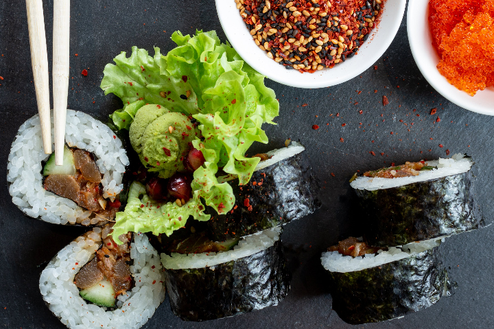 Futomaki Spicy Tuna 8pcs - Be Heroes Albisriederplatz