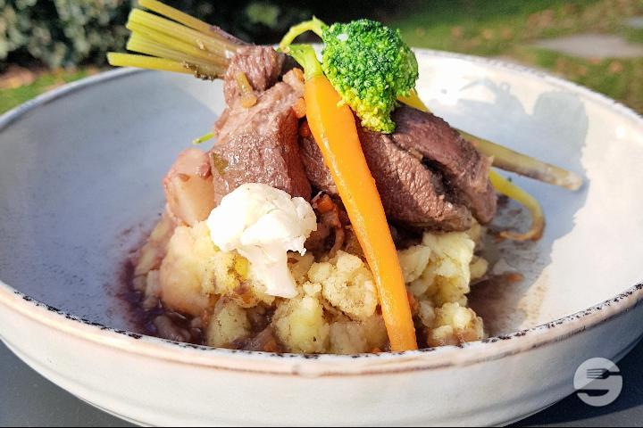 Beef Bourguignon with Mashed Potatoes - La Table du Petit Manoir