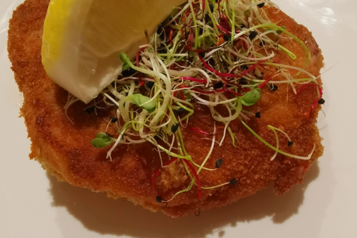 Schweins-Cordonbleu - Erwins Imbiss Stube