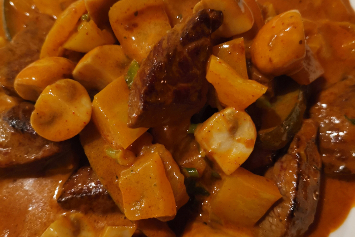 Stroganoff Rindshuft - Erwins Imbiss Stube