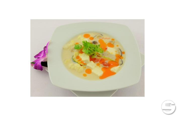 Tom Kha Jeh - Tuktuk Thaikitchen