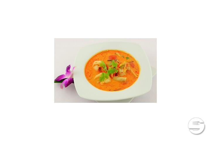 Tom Yam Gung - Tuktuk Thaikitchen