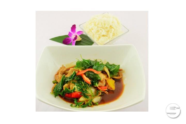 Pad Kapraow - Tuktuk Thaikitchen