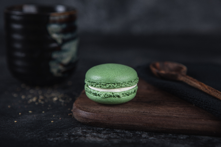 Pandan Macaron - Pitaya