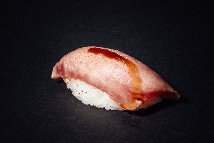Tataki-style Nigiri Tuna - Toriko