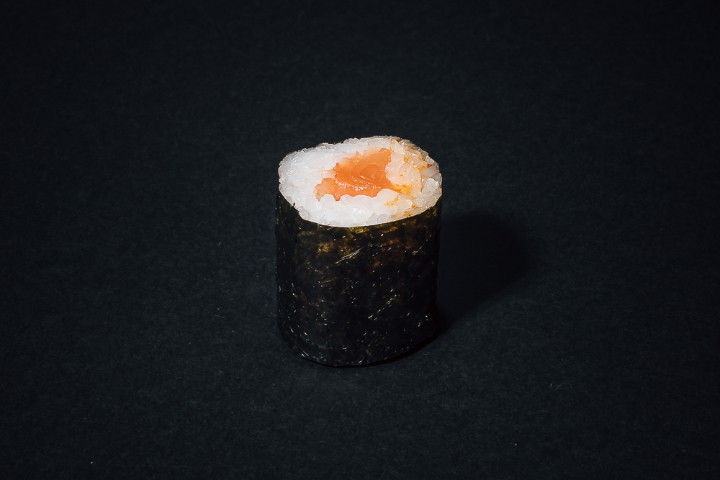 Maki Salmon, Spicy Sauce - Toriko