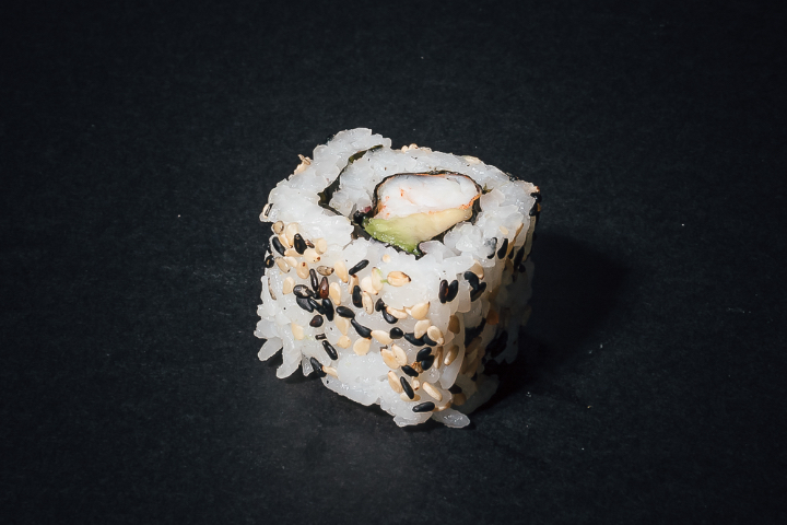 California Roll Avocado, Shrimps - Toriko