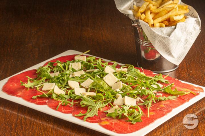 Beef Carpaccio - Les Marronniers