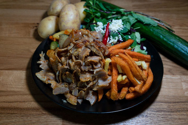 Turkish guest worker plate - Obay's Gemüse Kebap