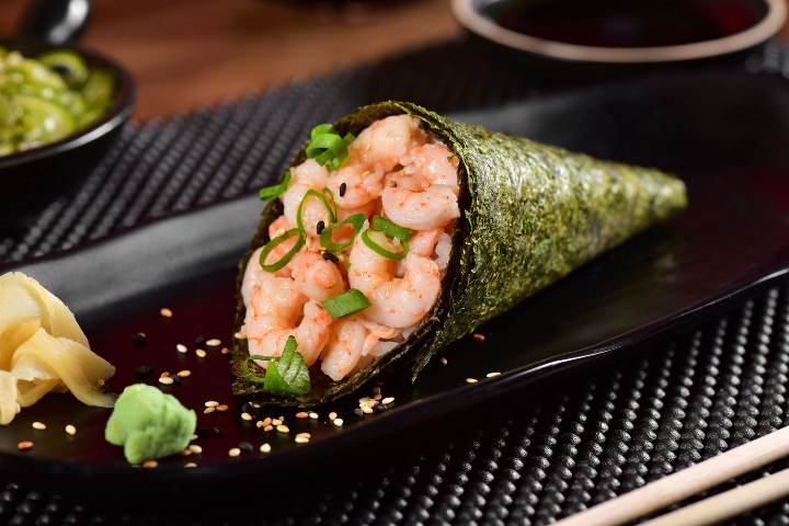 Tuna Temaki (1 piece) - GiGi Sushi Bar