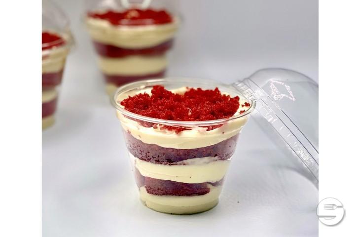 Red velvet jar cake - American Bakery