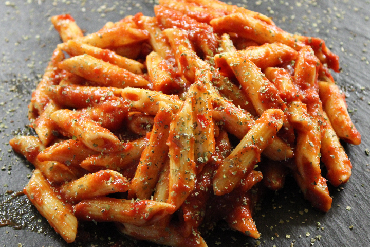 SPAGHETTI - Janni Pizzakurier & Take Away
