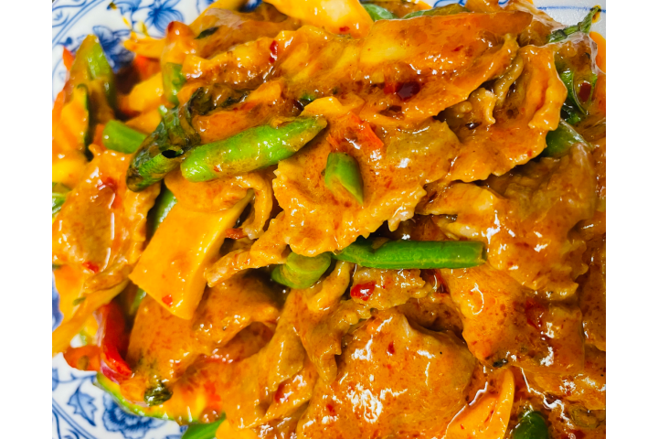 Pad Nam Prig Pao - Pad Thai Restaurant