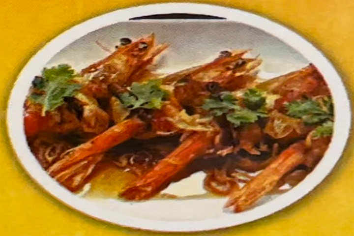 Pad Kung Sauce Makham - Pad Thai Restaurant