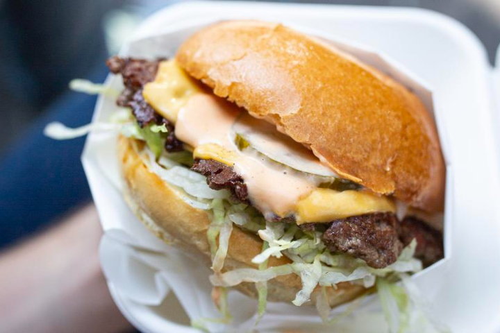 Smash burger - Republic Burger