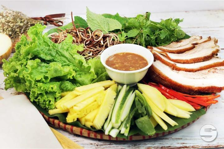 Rice Cakes with Lacquered Pork Banh Trang Cuon Heo Quay - Pho Thu