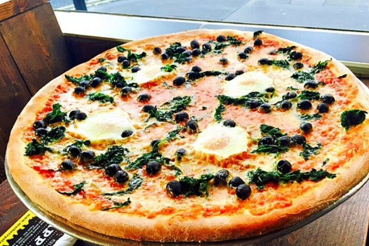 Pizza Fiorentina - Amore Pizzeria