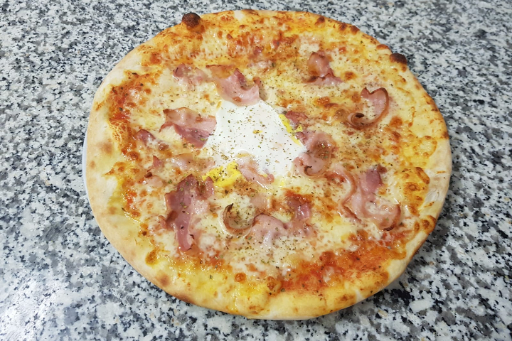 Pizza Rustica - Amore Pizzeria